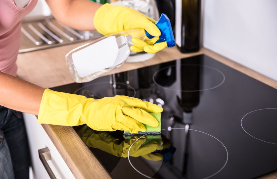 Ease of cleaning induction hobs