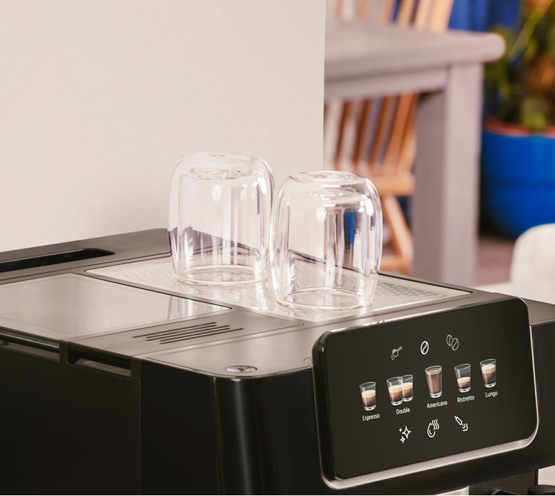 CaffeExperto Bean To Cup Coffee Machine Steam Wand CEG7302 Beko UK