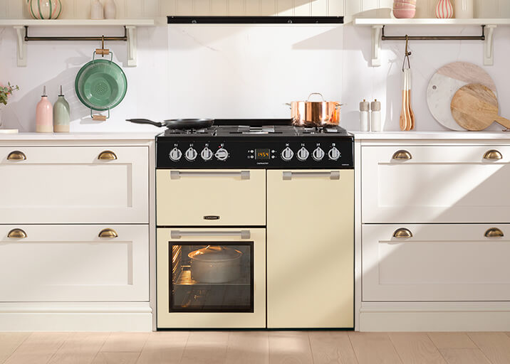 Cream Range Cookers | Find A Retailer | Leisure