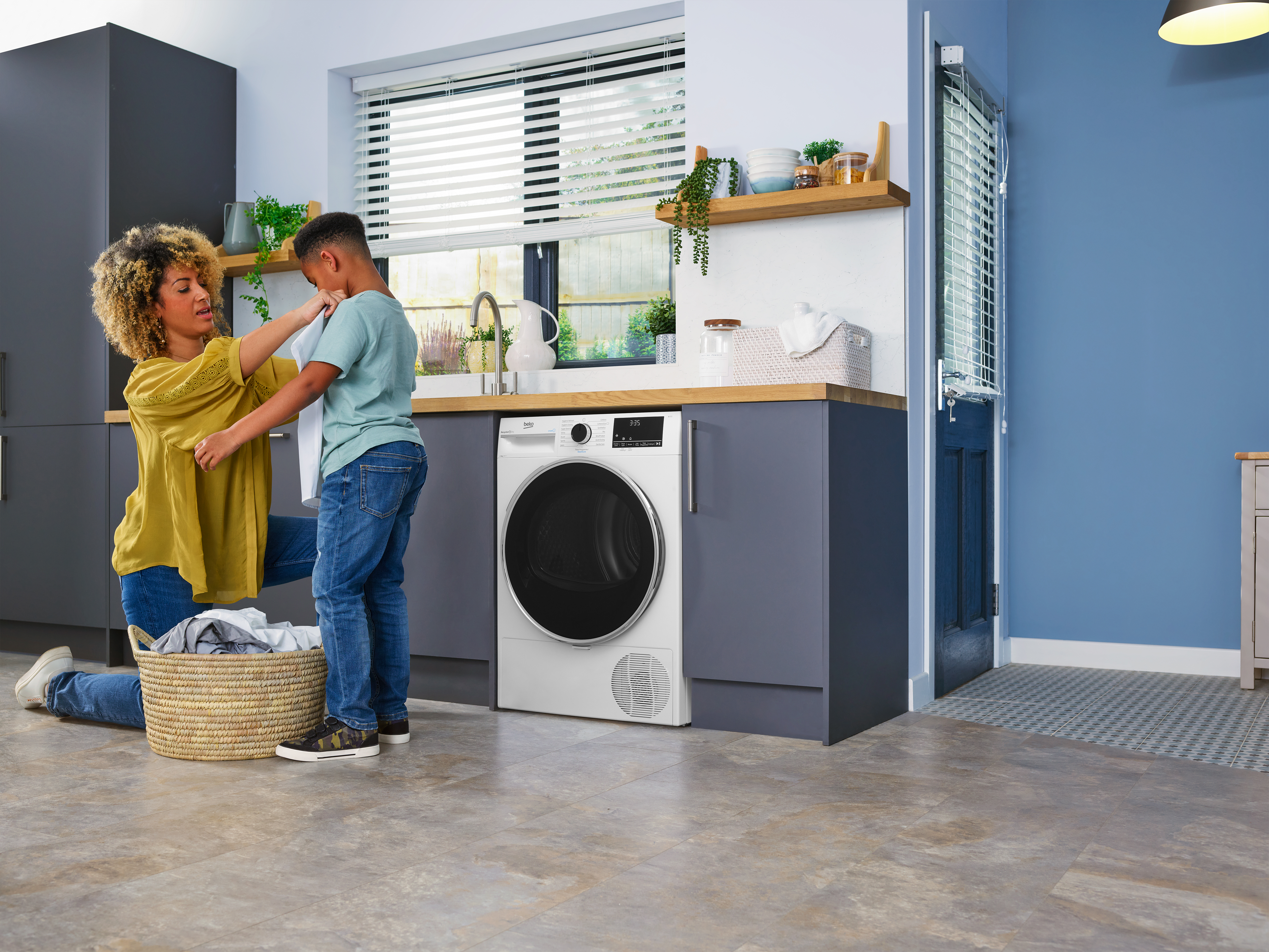 Beko B3T4924DW Heat Pump Tumble Dryer