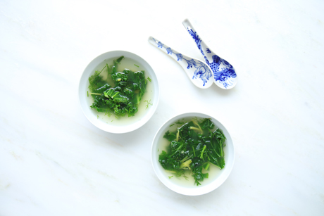 Ginger Soup With Glass Noodles