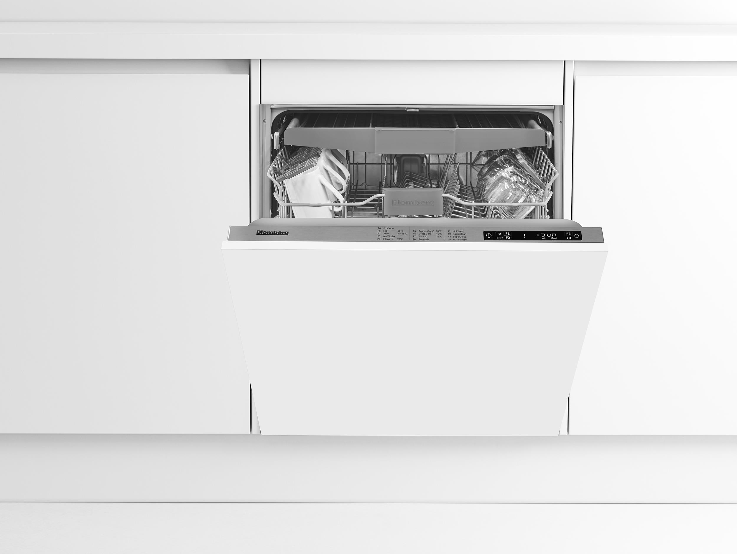integrated dishwasher size
